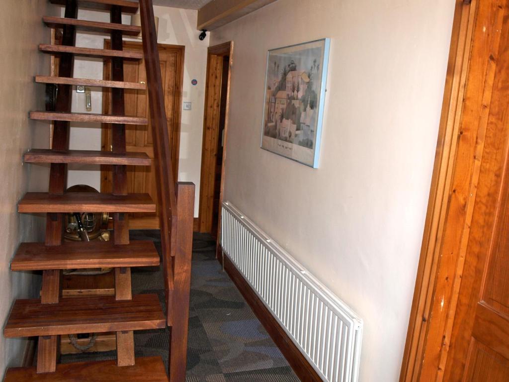 Coed Y Bryn Bed & Breakfast Cardigan Exterior photo